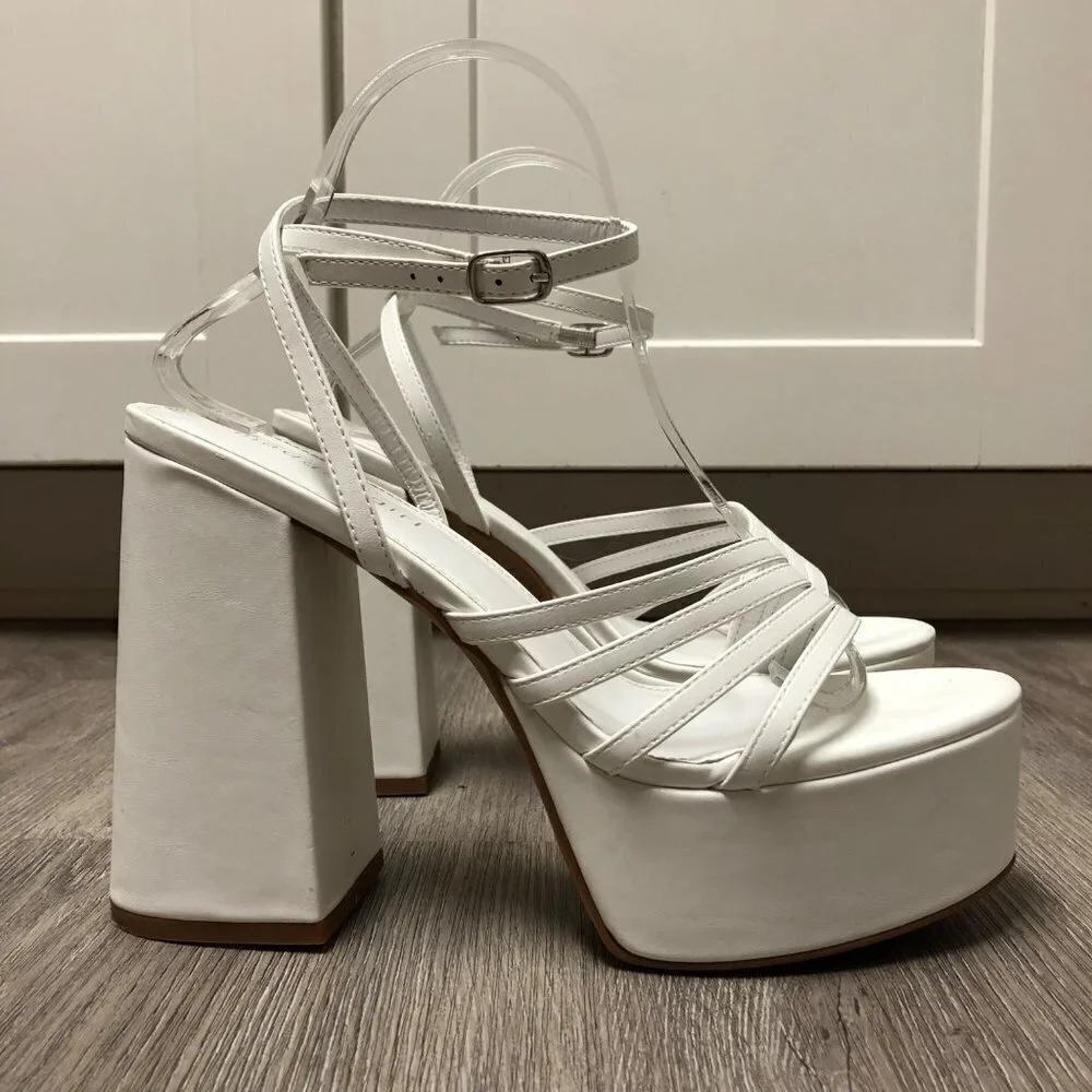 Madden Girl Women's Size 10 Jadda White Platform Heels Vegan Leather Barbie Shoe